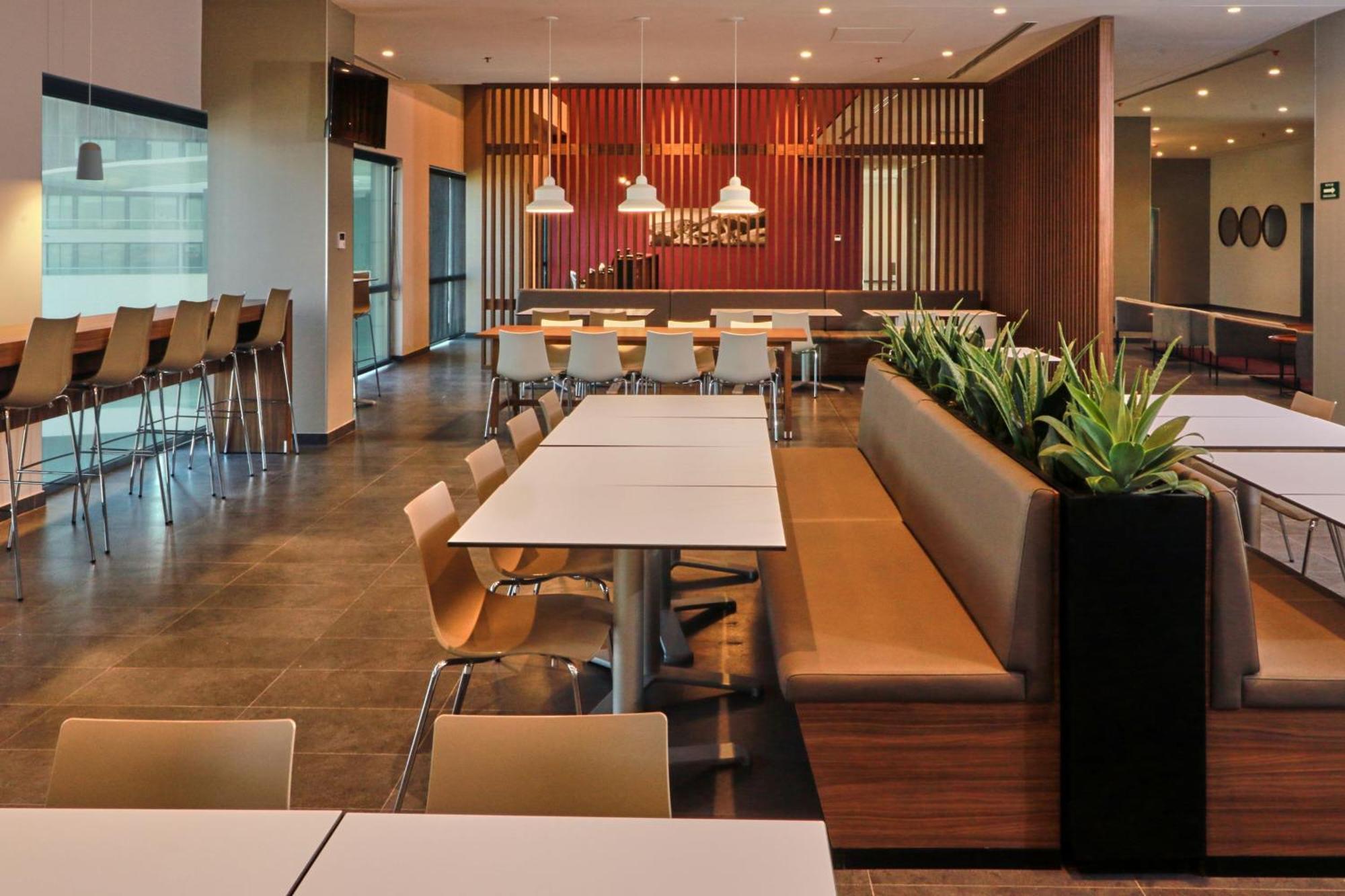 Express By Marriott Universidad Monterrey